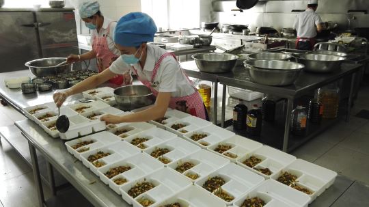 32 临床营养科_页面_2_图像_0002.jpg 32 临床营养科_页面_2_图像_0002.jpg