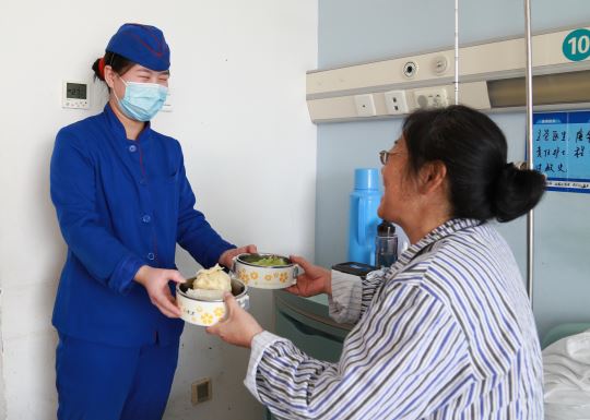 32 临床营养科_页面_3_图像_0001.jpg 32 临床营养科_页面_3_图像_0001.jpg